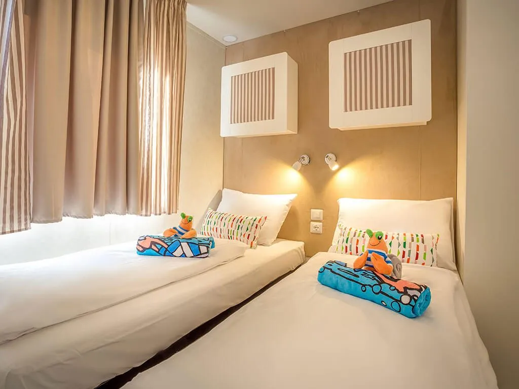 camping-baska-beach-camping-resort-marena-mobile-home-interior-iv