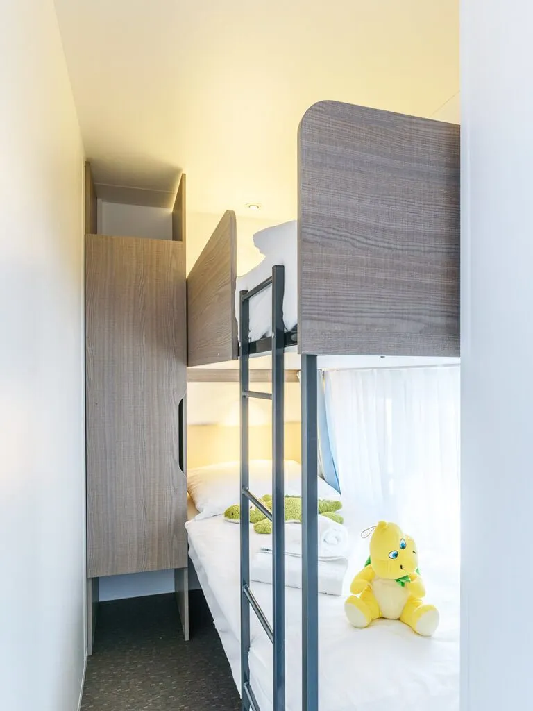 camping-polari-mobile-homes-premium-family-children-bedroom