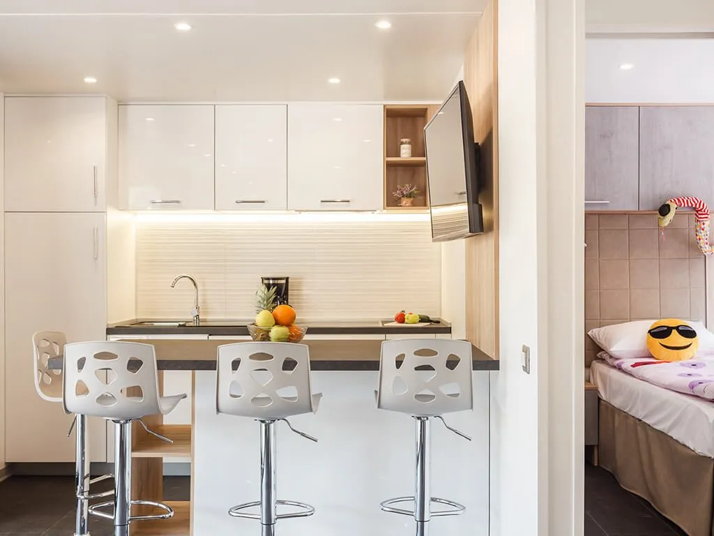 camping-santa-marina-kitchen-of-luxury-mobile-home