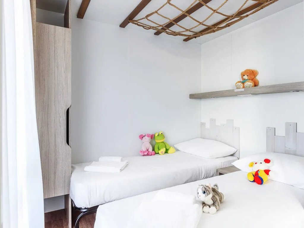 camping-vestar-mobile-homes-superior-family-children-bedroom