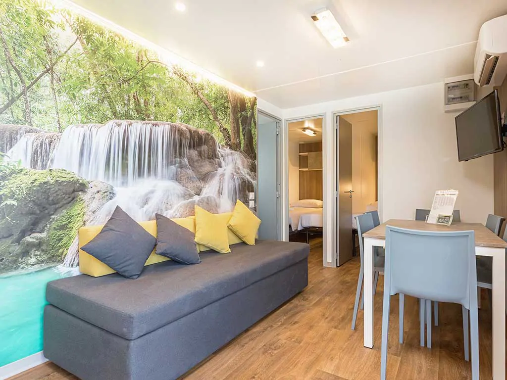 campsite-vestar-oasis-family-mobile-homes-interior