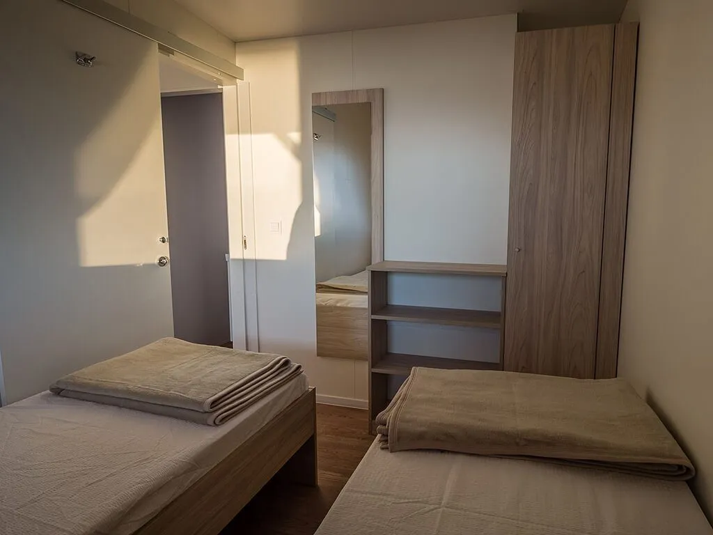 camping-klenovica-comfort-mobile-home-interior-5