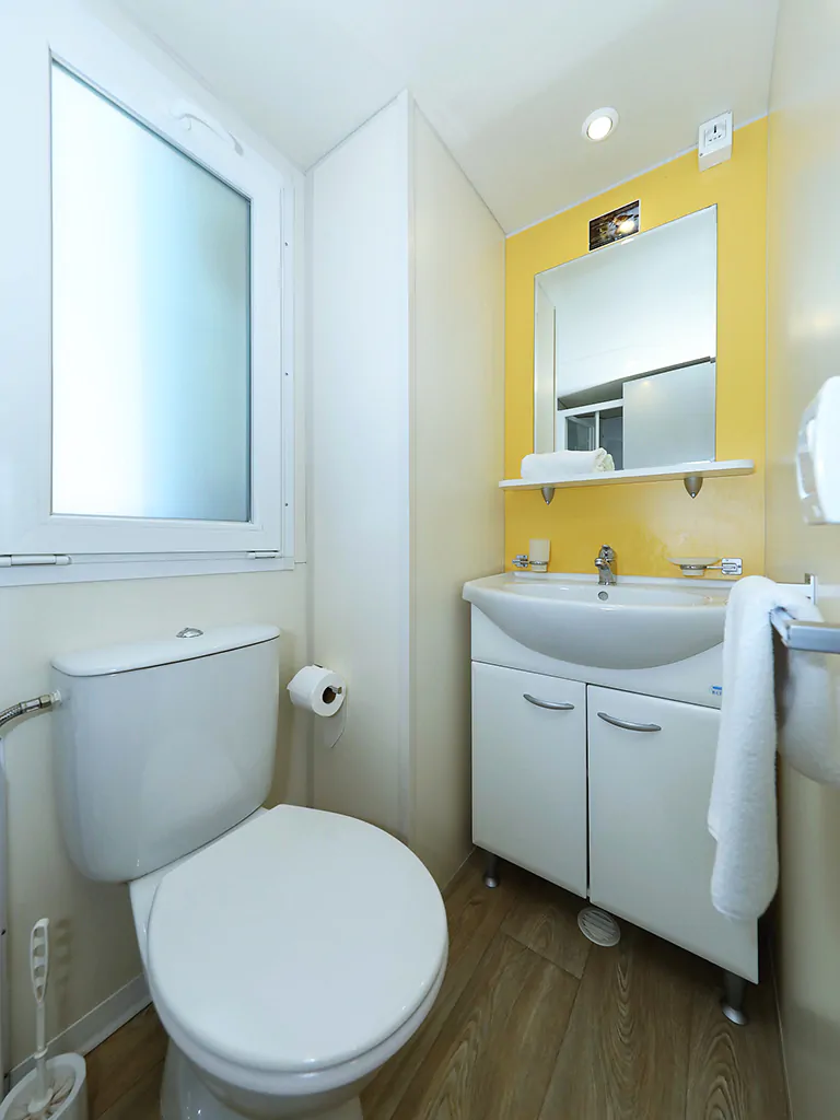 campsite-park-soline-premium-mobile-homes-bathroom