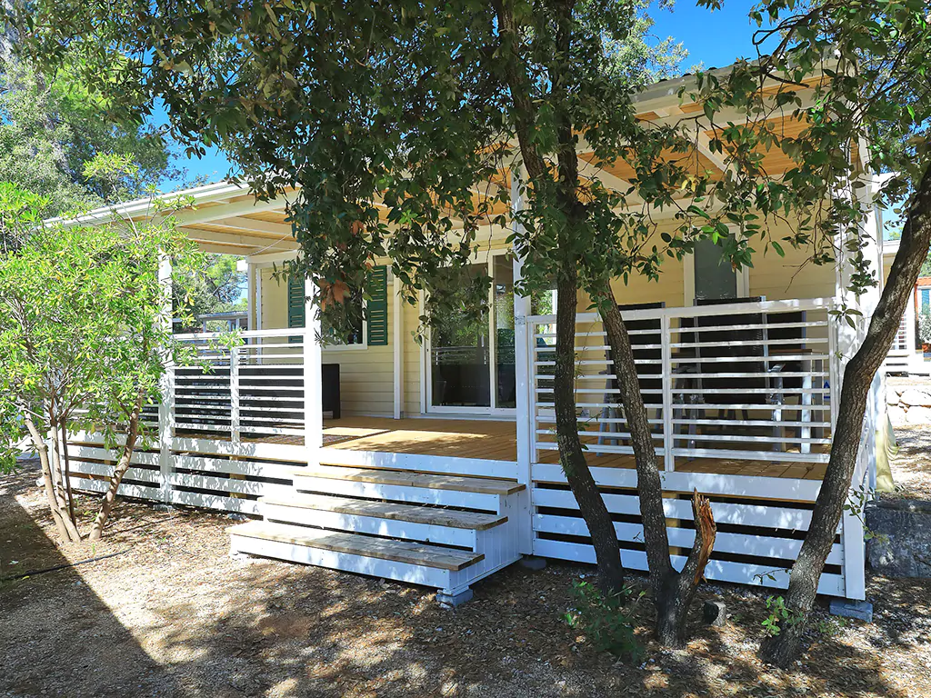 campsite-park-soline-premium-mobile-homes-exterior-ii
