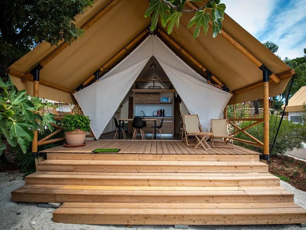 arena-one-99-glamping-two-bedroom-safari-tent-exterior