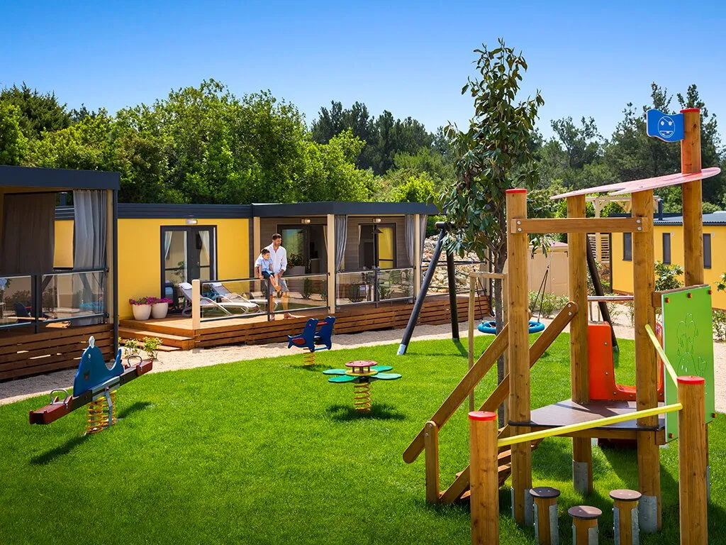bella-vista-premium-with-playground-vi