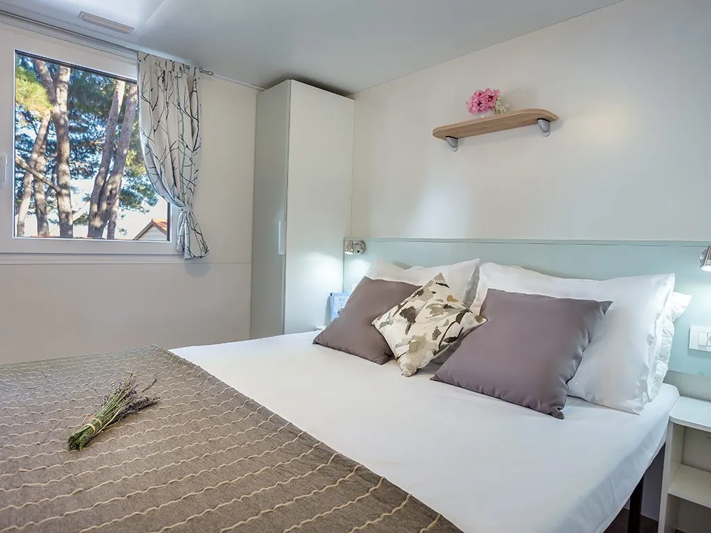 camping-jezevac-superior-mobile-homes-bedroom