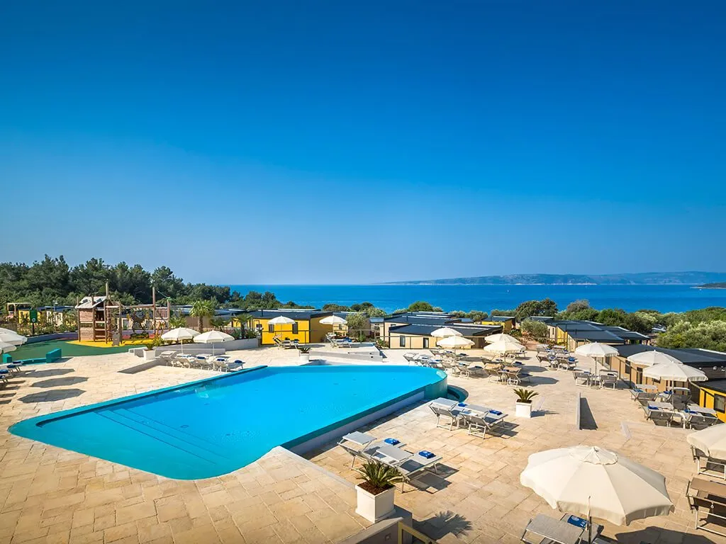 camping-krk-bella-vista-premium-village-pool-2