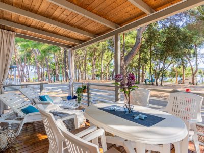 mobile-home-superior-exterior-terrace
