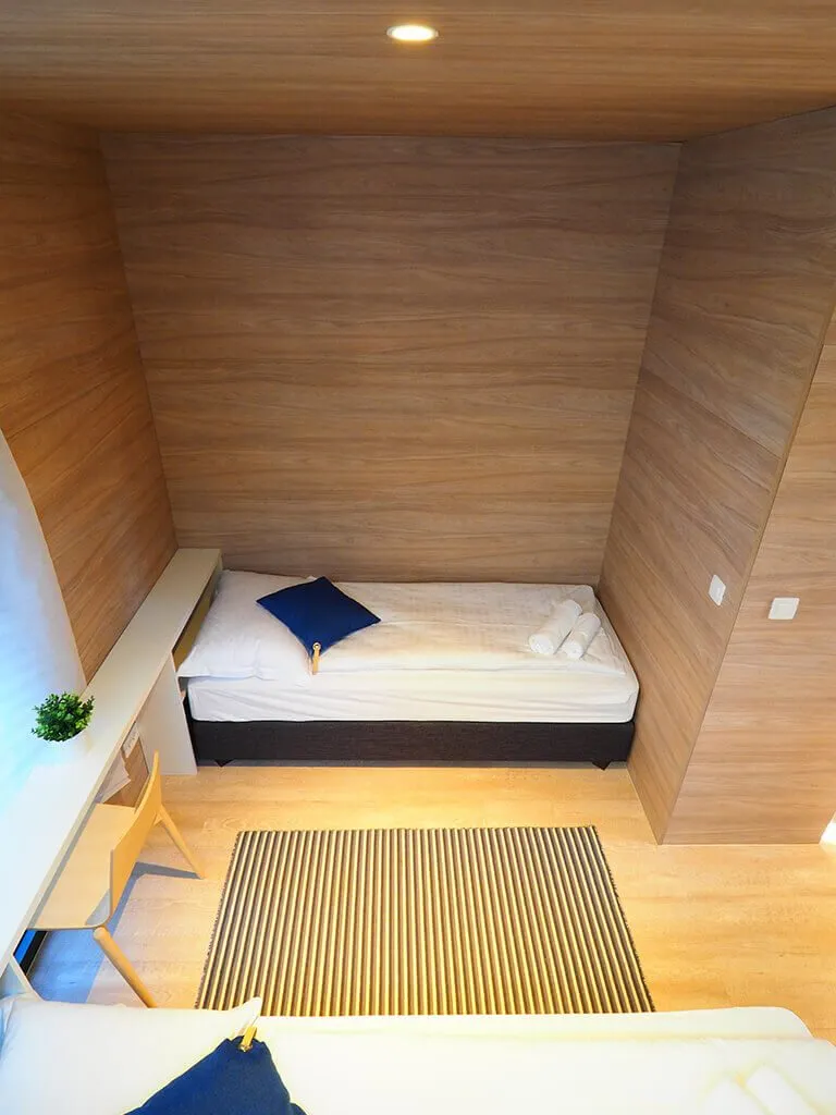 plitvice-holiday-resort-interior-of-tree-house-glamping-ii