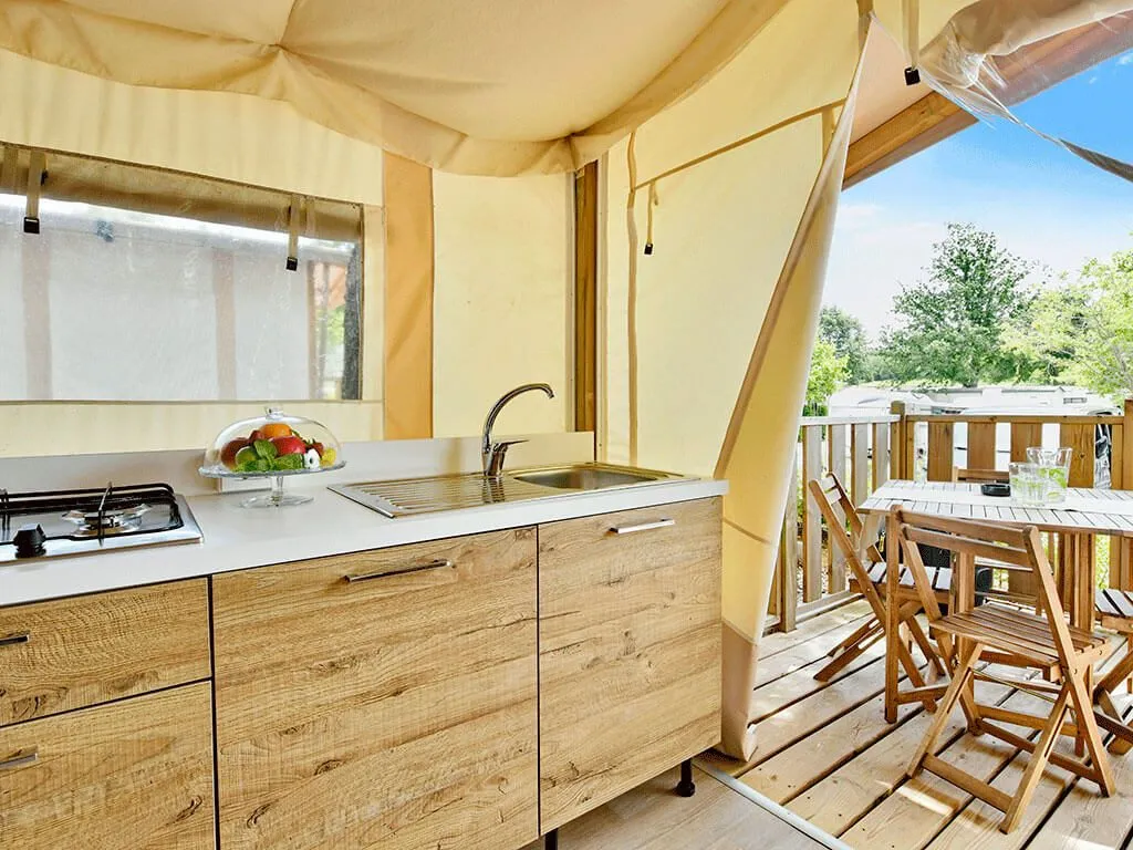 camping-park-polidor-safari-glamping-interior-xix