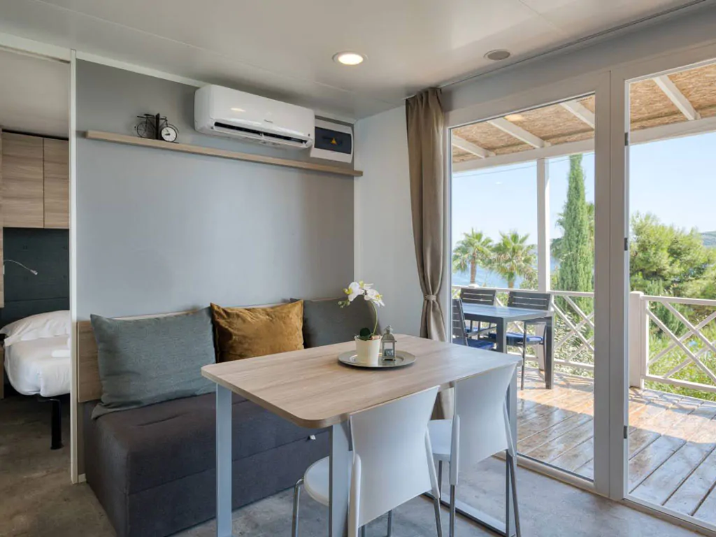 amadria-park-trogir-mobile-home-belvedere-luxury-interior-table