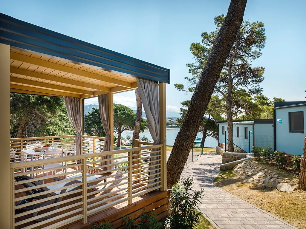 padova-camping-resort-premium-romantic-exterior