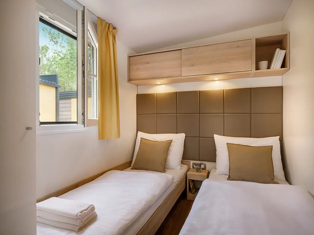 san-marino-camping-resort-lopar-garden-premium-family-interior-ii