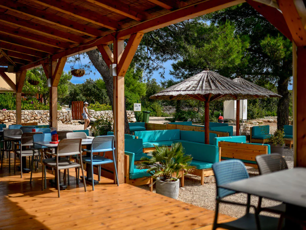 camping-ugljan-beach-bar