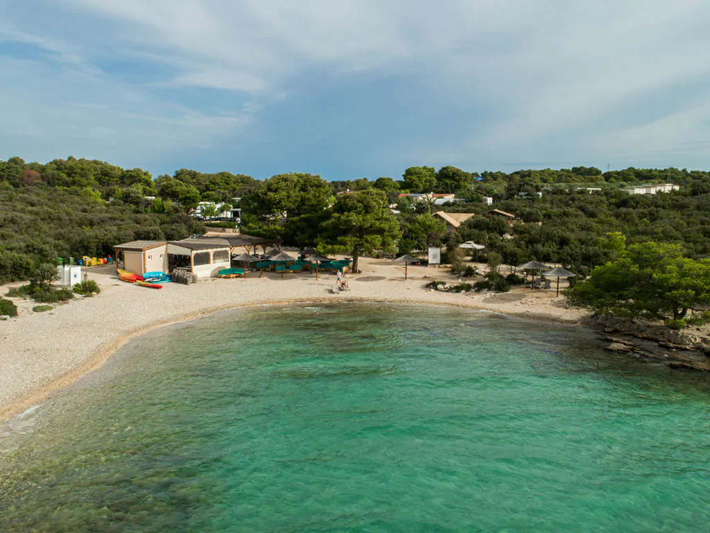camping-ugljan-beach-view