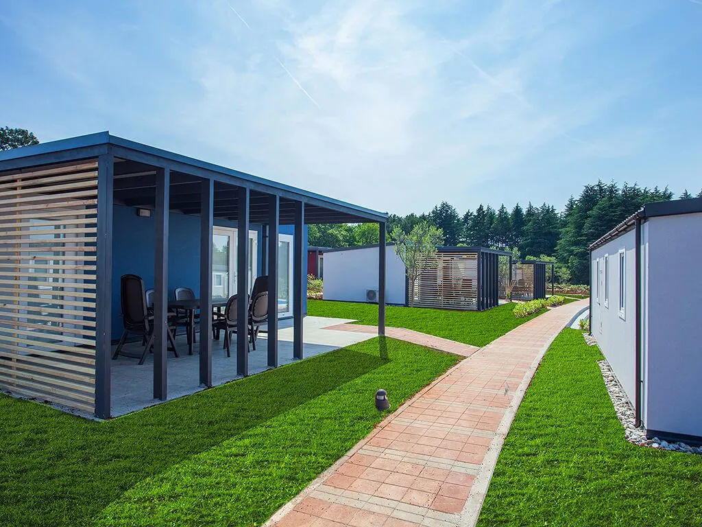 camping-kastanija-novigrad-lavanda-and-olive-mobile-homes-exterior-2