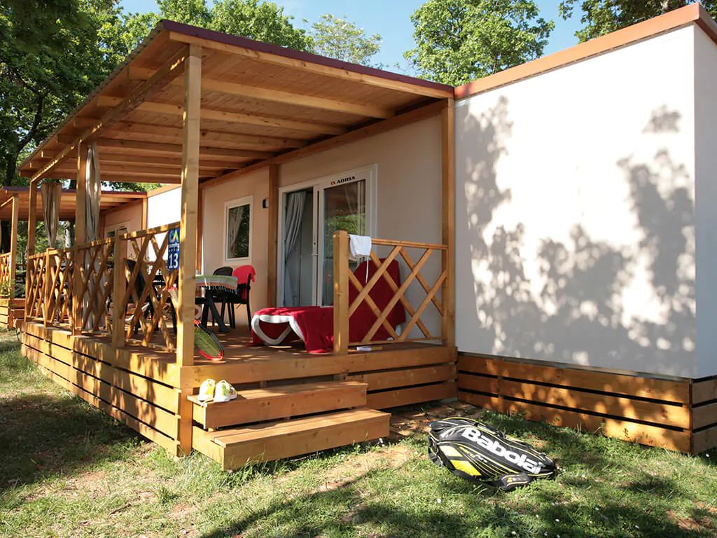 campsite-lanterna-mobile-home-oliva-exterior-terrace