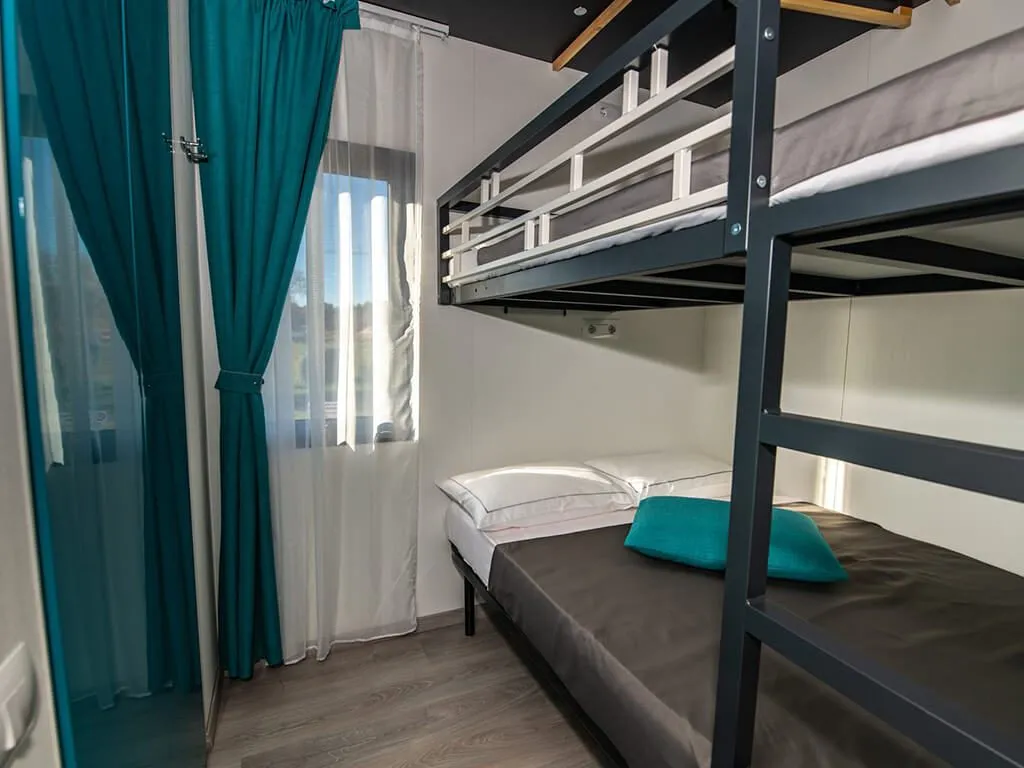 arena-campsite-kazela-camping-home-villa-interior-iii