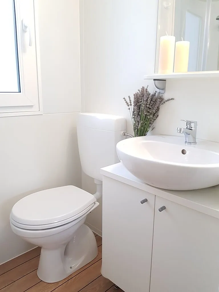 camping-zelena-laguna-mobile-homes-comfort-toilet-3