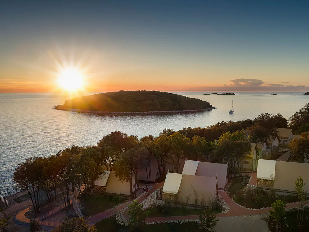 istra-premium-camping-resort-glamping-sunset-bell-airview