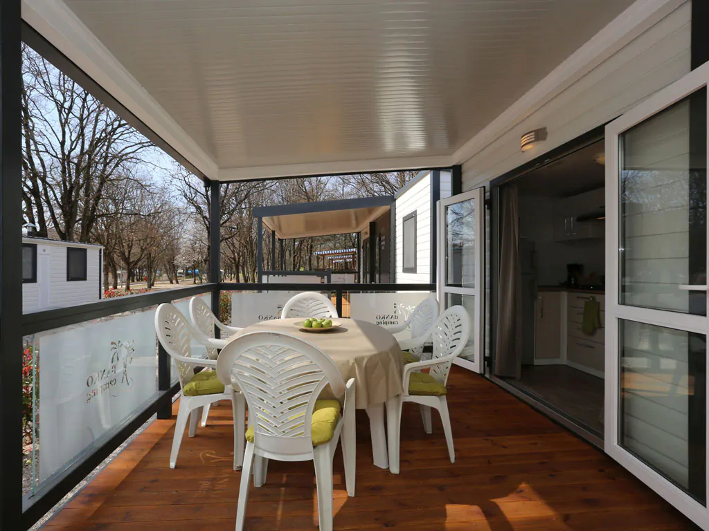 mobile-home-premium-exterior-veranda-ii