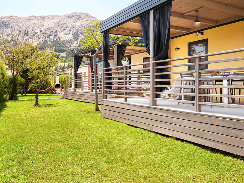 baska-beach-camping-resort-mobile-home-sunny-beach-home-for-4-exterior