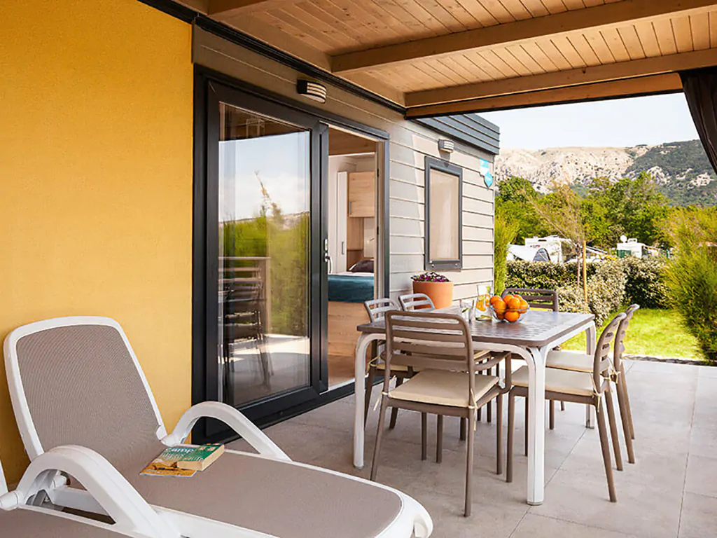 baska-beach-camping-resort-mobile-home-sunny-beach-home-for-4-terrace