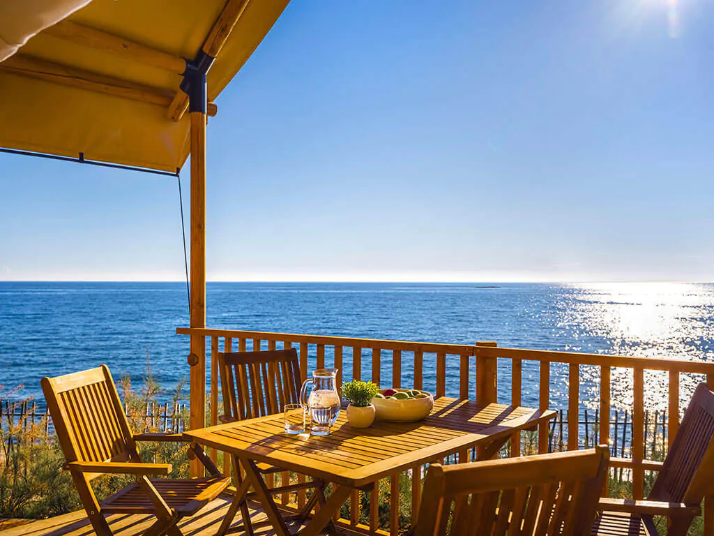istra-premium-camping-resort-glamping-sunset-loggia-terrace-4