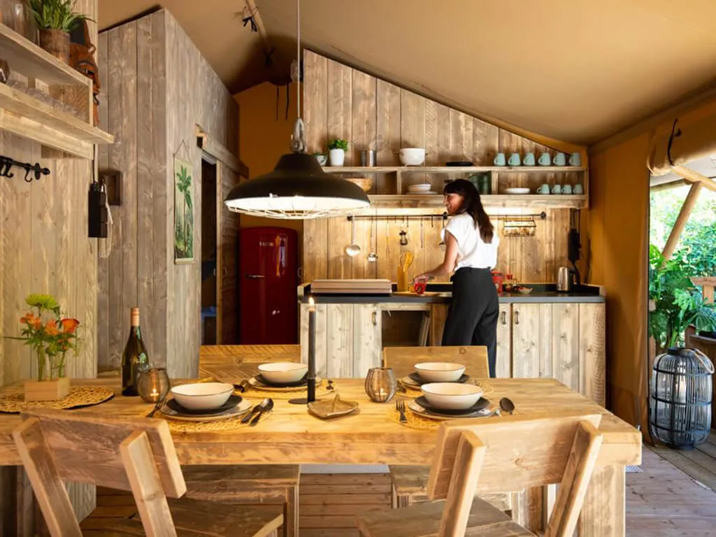 camping-papafigo-glamping-interior-3