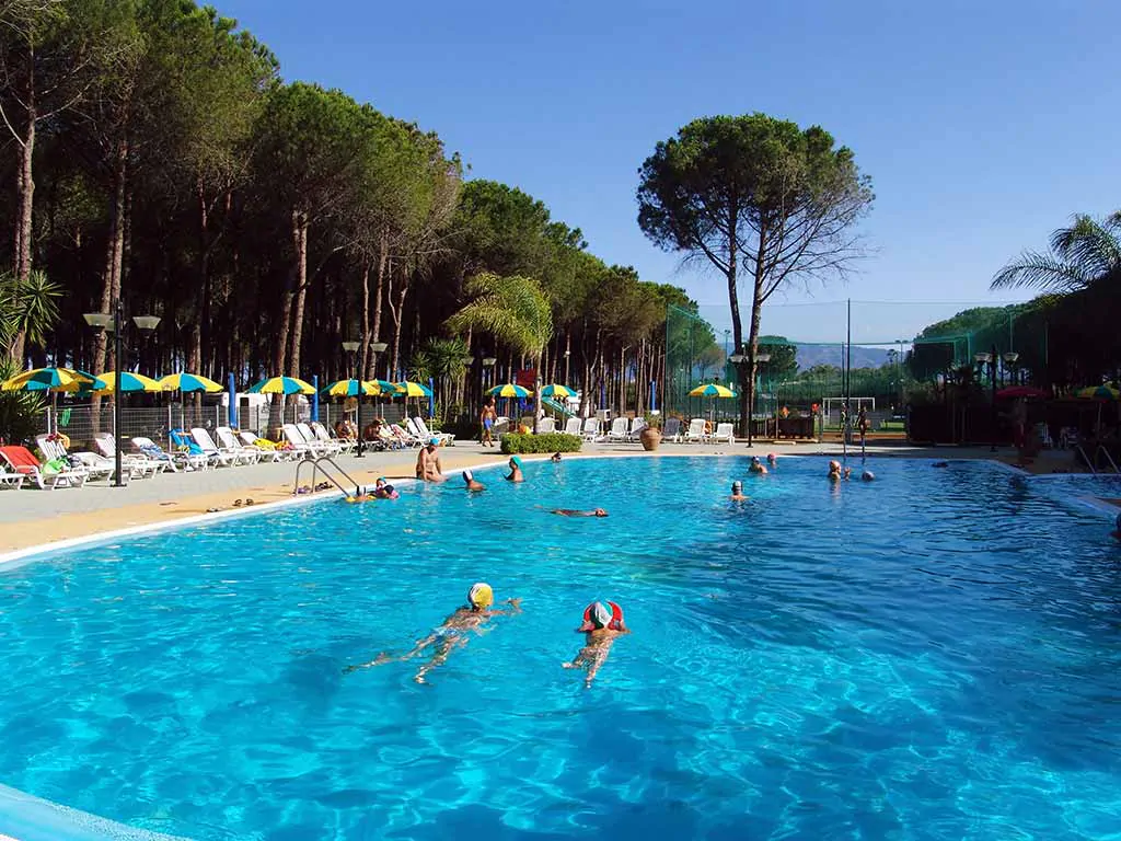 camping-thurium-pool