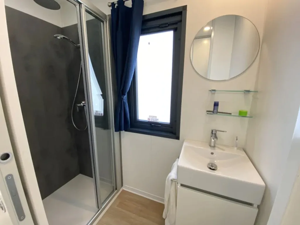 estivo-premium-interior-bathroom