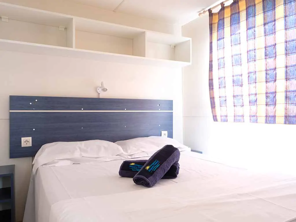 mobile-home-happy-plus-bedroom-3