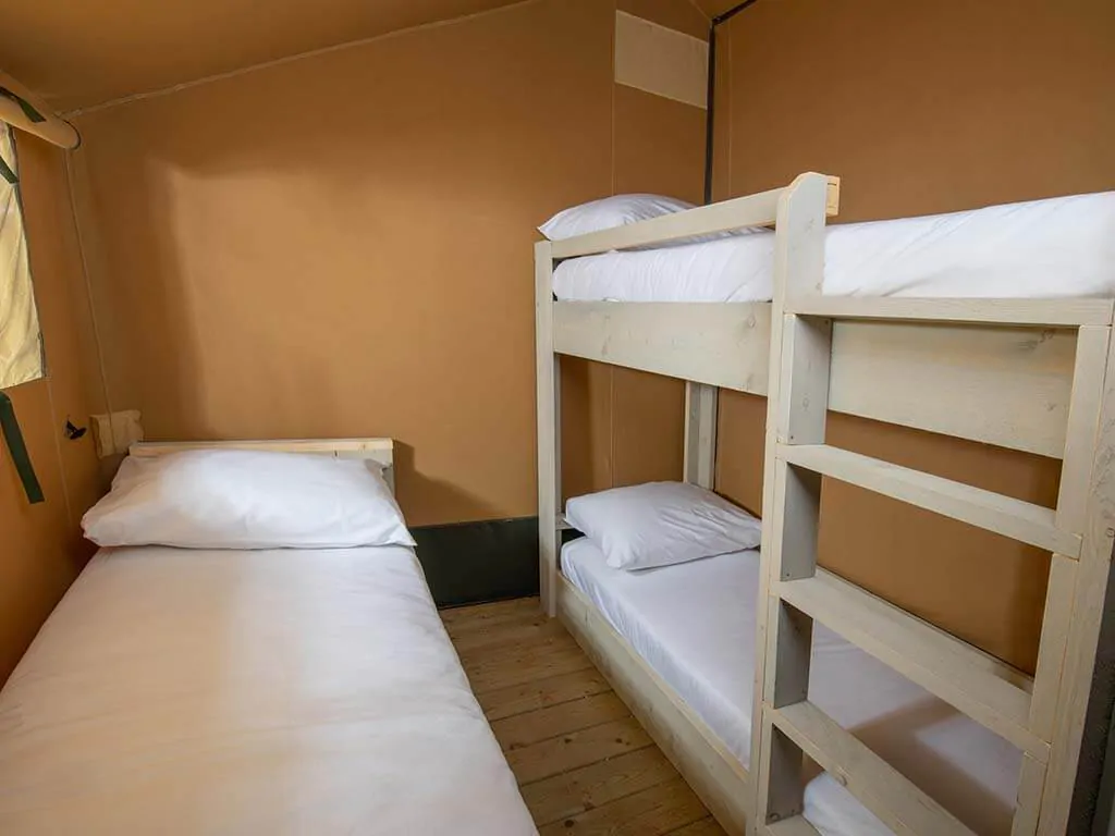 equipped-tent-glamping-bedroom-2-3