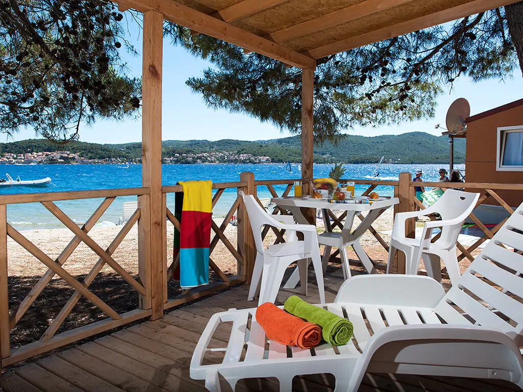 camping-perna-bianca-premium-mobile-home-near-on-the-sea-ii-3