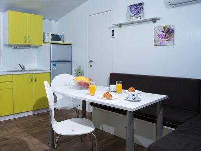 camping-perna-mobile-homes-bianca-interior-i-i-2
