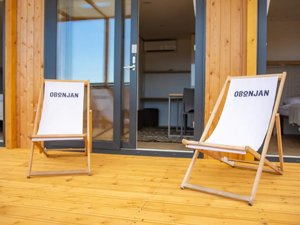 obonajn-island-resort-mobile-home-sun-lodge-m-terrace