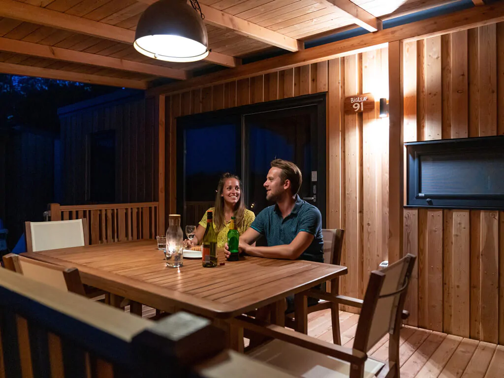 mobile-home-sunlodge-big-leaf-exterior-terrace-family-ii
