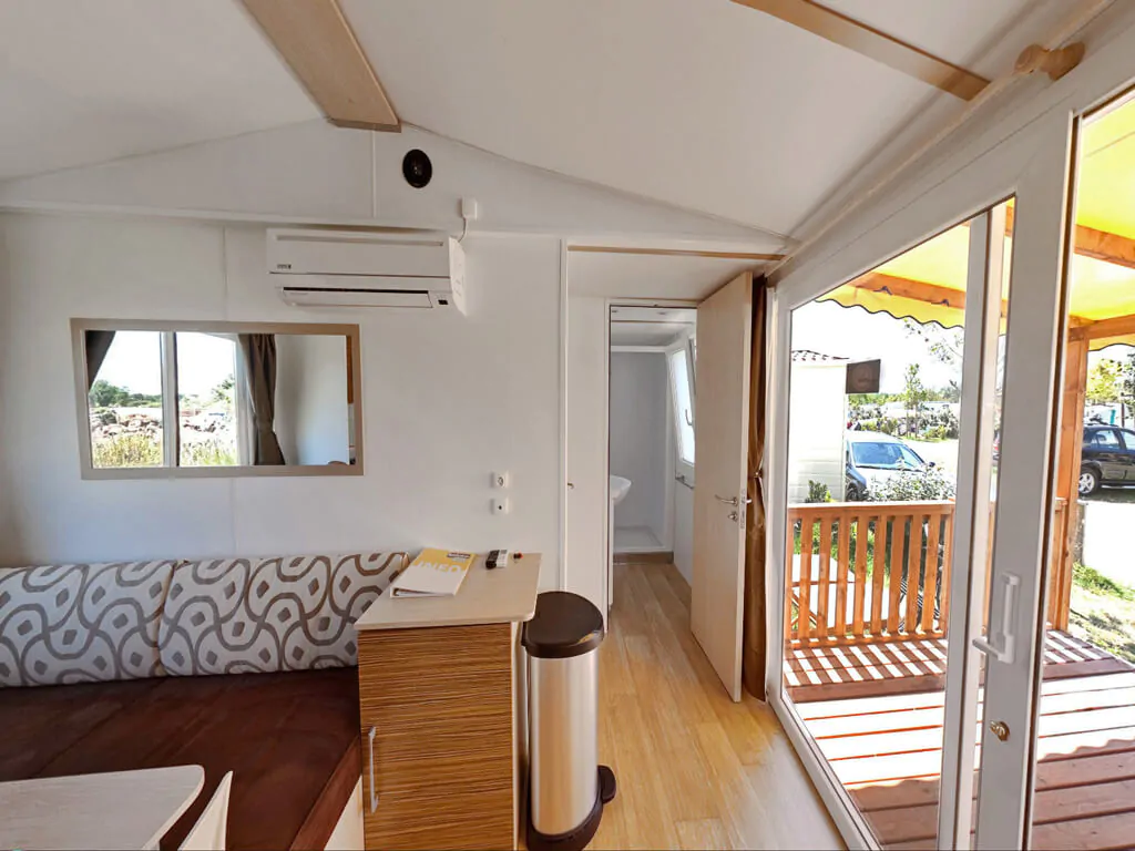 sun-lodge-aspen-mobile-home-interior-living-room-5