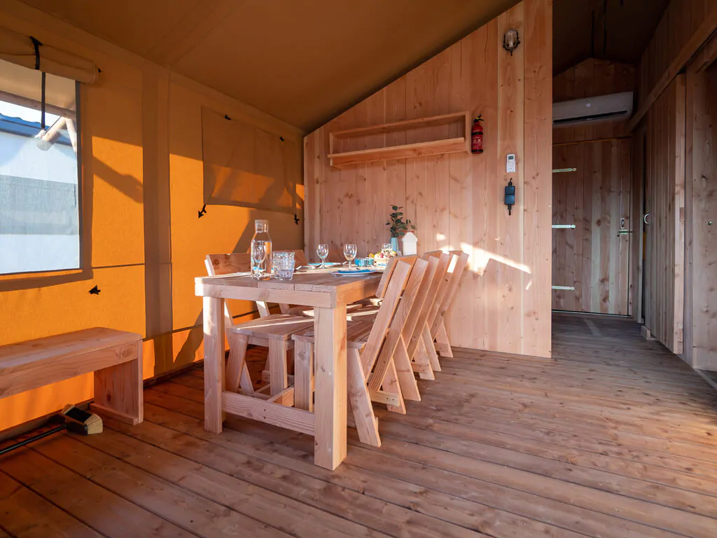 sunlodge-taiga-tent-interior-dining-area-3