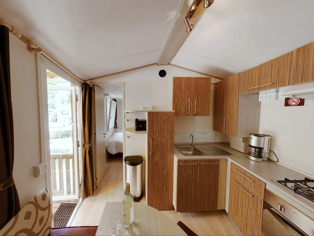 sunlodge-maple-mobile-home-interior-living-room-4