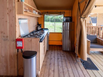 sunlodge-taiga-tent-interior-kitchen-2