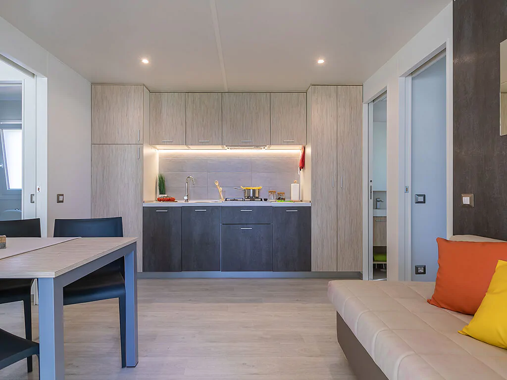campsite-bivillage-mobile-home-superior-interior-living-room-kitchen-2