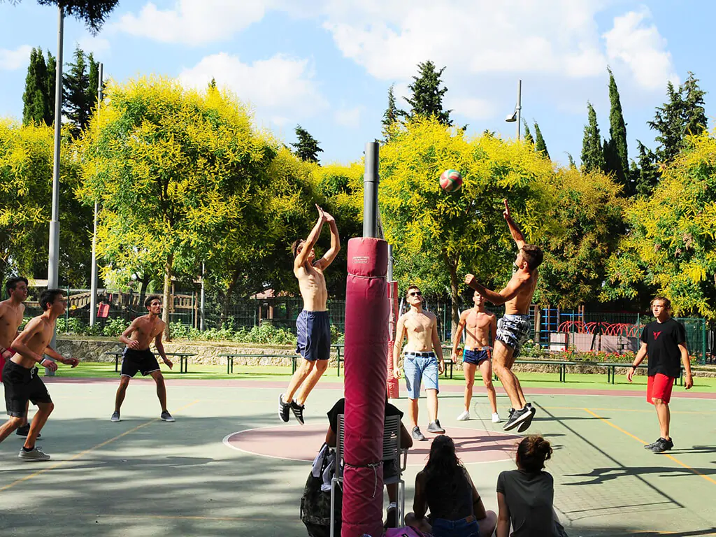 campsite-parco-delle-piscine-beach-volley