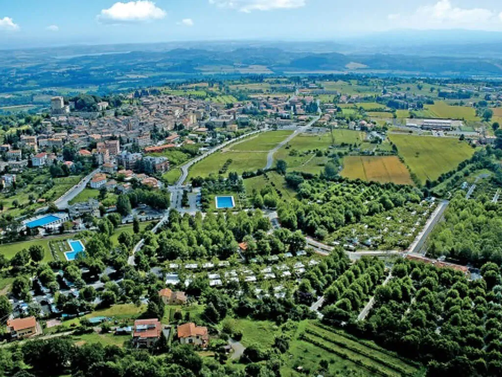 campsite-parco-delle-piscine-sky-view