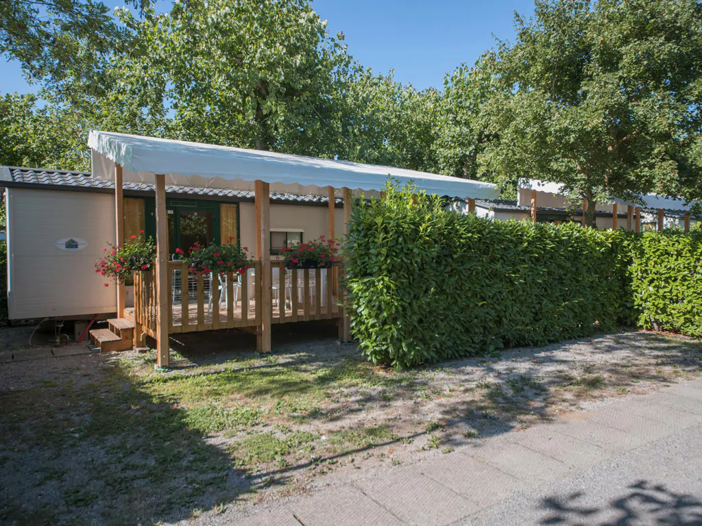 mobile-home-type-a-superior-exterior-terrace