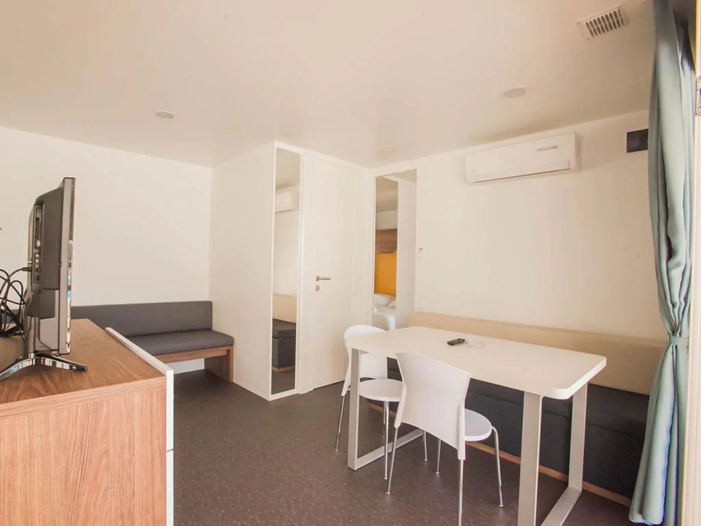 strasko-mobile-home-adria-superior-interior-living-room-2