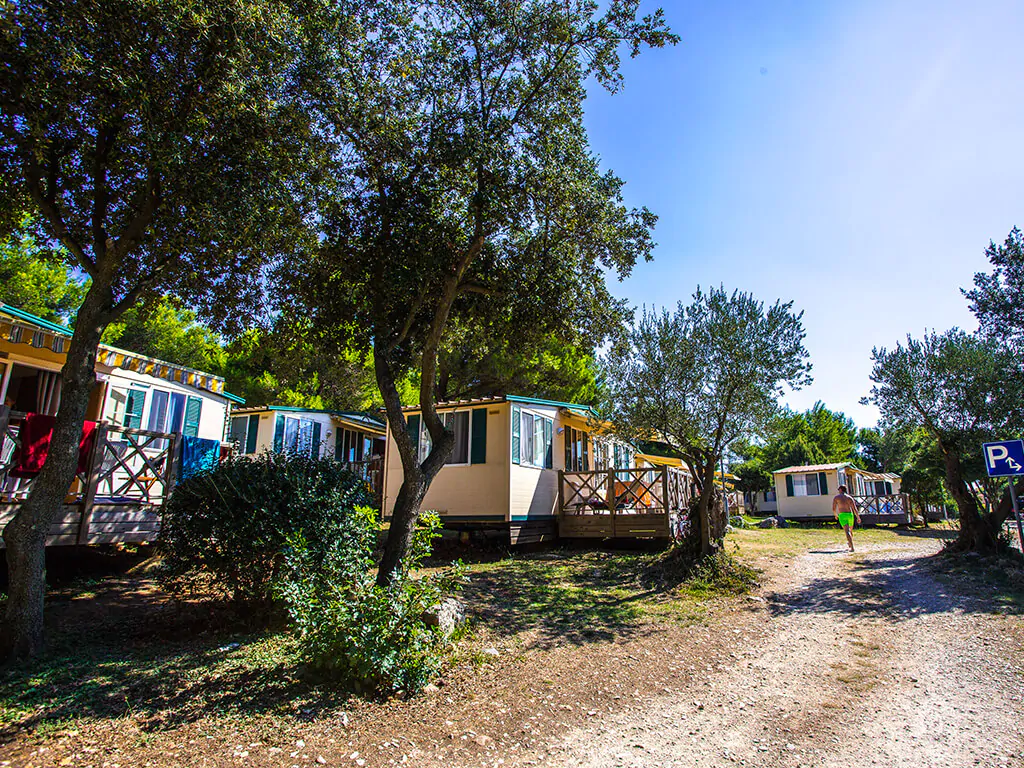 camping-arena-indije-mobile-homes-exterior-i-2