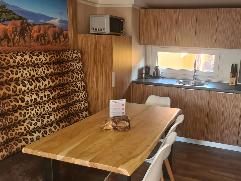 campsite-sun-lodge-babul-interior-living-room-i-3