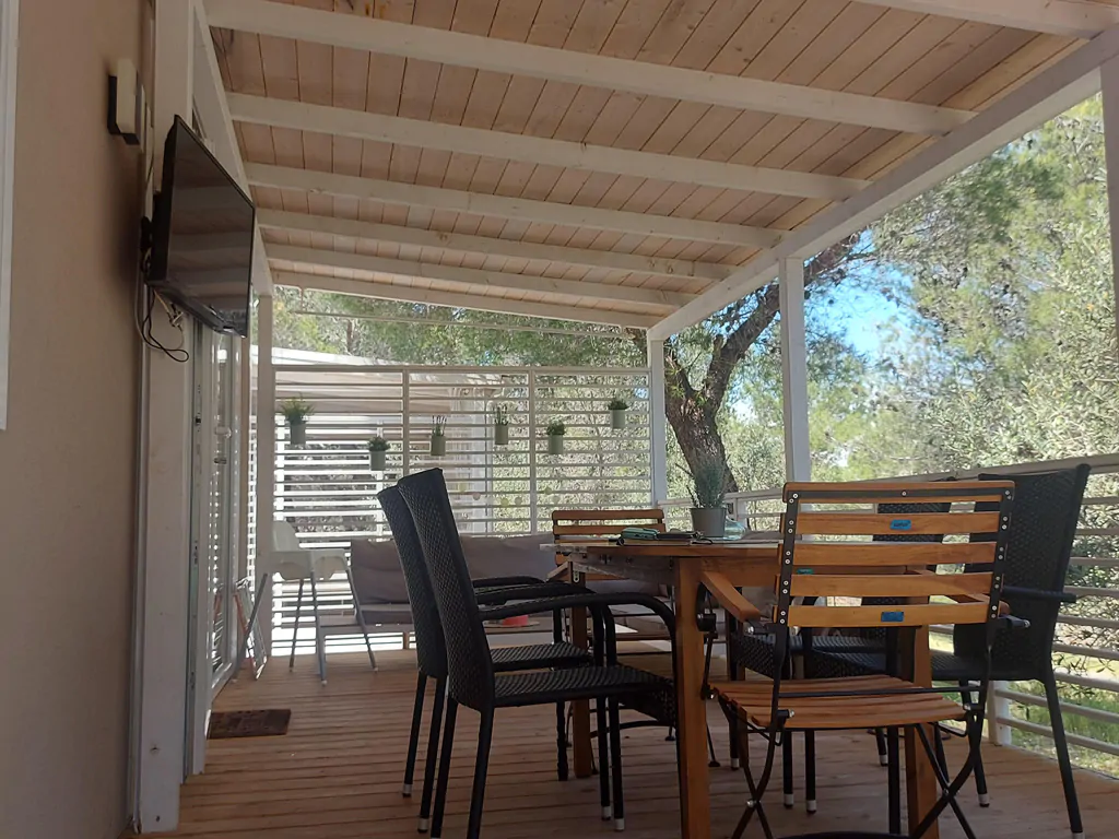 jezera-village-mobile-home-exterior-terrace-i-2